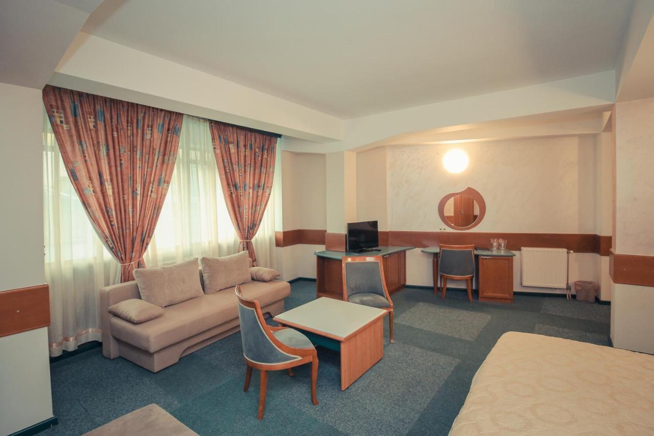 Hotel Cingo โอครีด ภายนอก รูปภาพ
