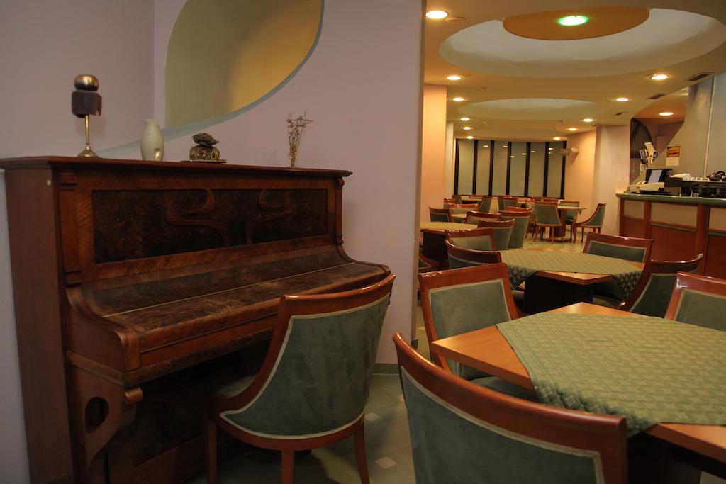 Hotel Cingo โอครีด ภายนอก รูปภาพ