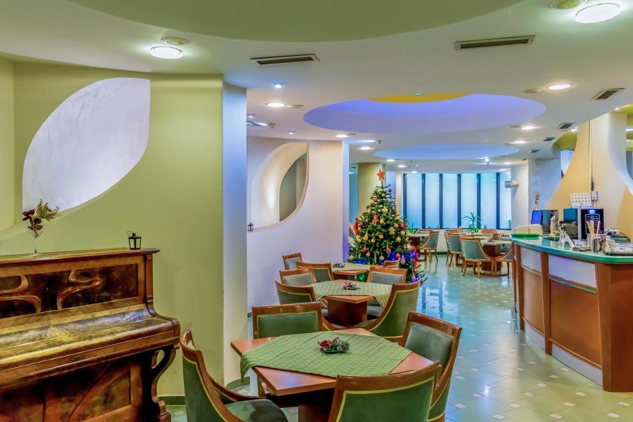 Hotel Cingo โอครีด ภายนอก รูปภาพ